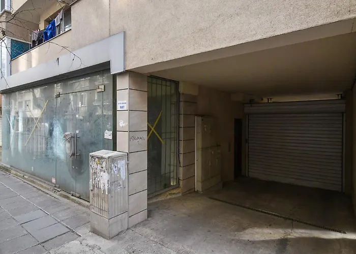 Area Retreat Ac & Wifi アパート ヴァルナ